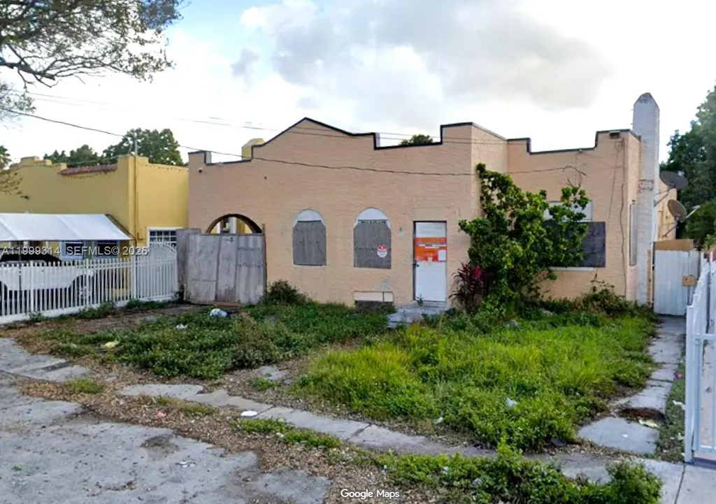 3034 NW 33rd Street Miami FL 33142