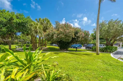 1201 S Ocean Drive Hollywood FL 33019