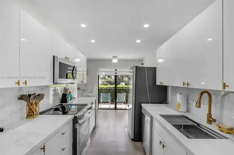 1201 S Ocean Drive Hollywood FL 33019