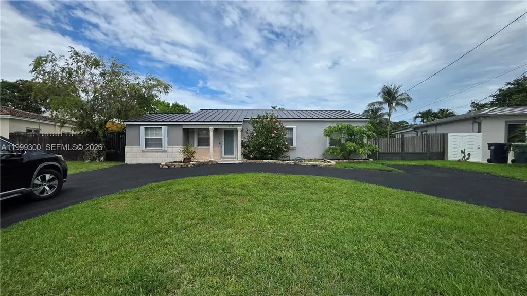 3325 S Lake Drive Miami FL 33155