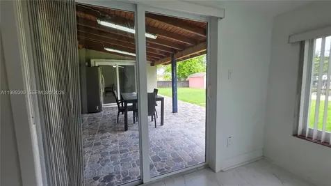 3325 S Lake Drive Miami FL 33155