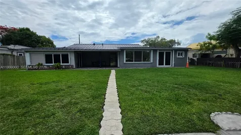 3325 S Lake Drive Miami FL 33155