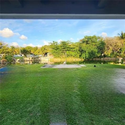 3325 S Lake Drive Miami FL 33155