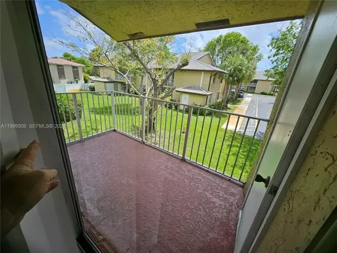 11582 NW 44th Street Coral Springs FL 33065