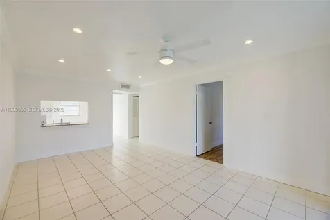 9311 Orange Grove Drive Davie FL 33324