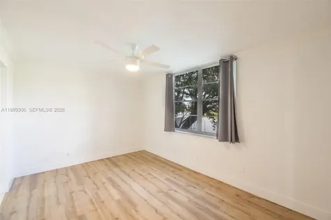 9311 Orange Grove Drive Davie FL 33324