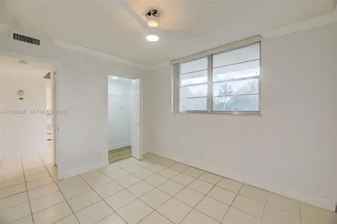 9311 Orange Grove Drive Davie FL 33324