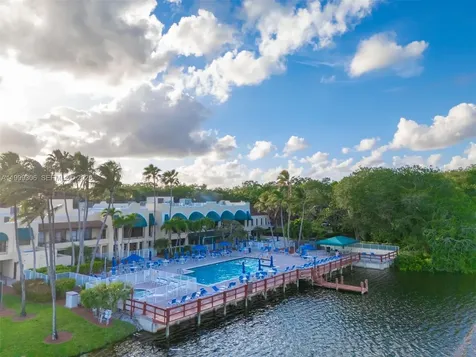 9311 Orange Grove Drive Davie FL 33324