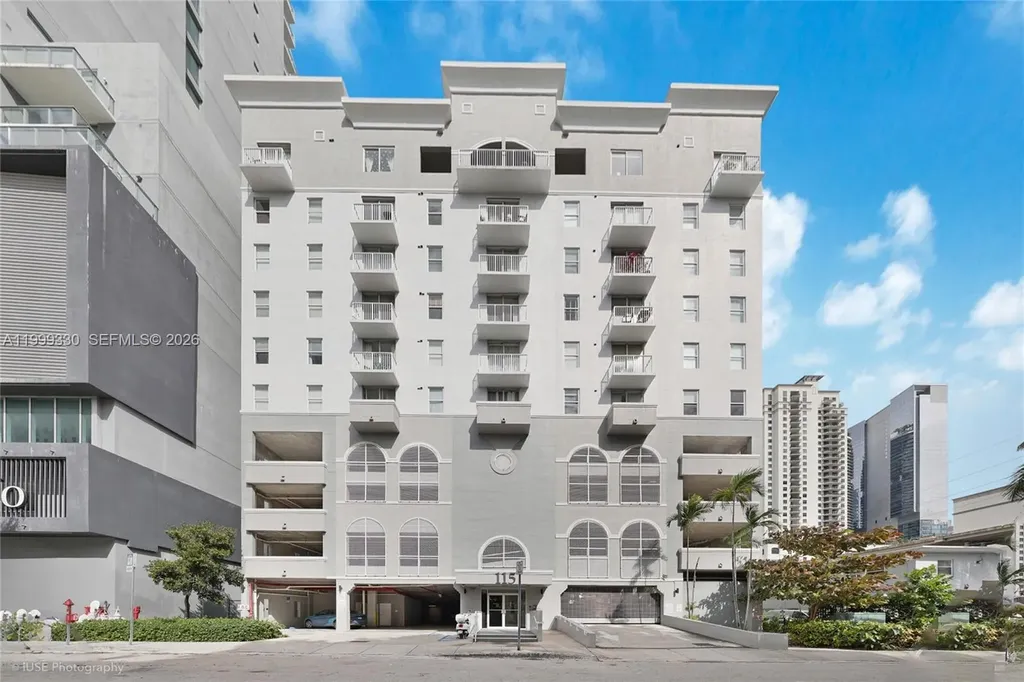 115 SW 11th Street Miami FL 33130