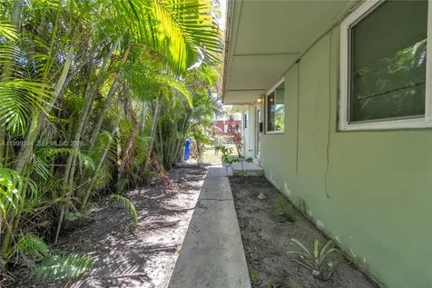 1730 NW 55th Terrace Miami FL 33142
