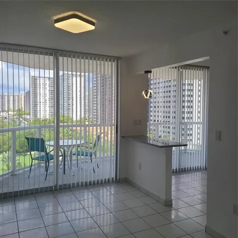 17275 Collins Avenue Sunny Isles Beach FL 33160