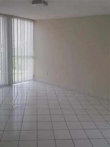 17275 Collins Avenue Sunny Isles Beach FL 33160