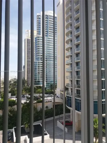 17275 Collins Avenue Sunny Isles Beach FL 33160