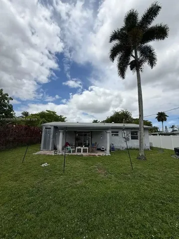 6708 Raleigh Street Hollywood FL 33024