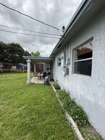 6708 Raleigh Street Hollywood FL 33024