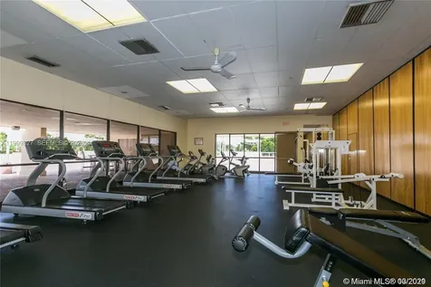 20335 W Country Club Drive Aventura FL 33180