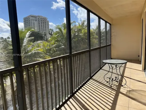 20335 W Country Club Drive Aventura FL 33180