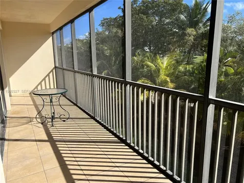 20335 W Country Club Drive Aventura FL 33180