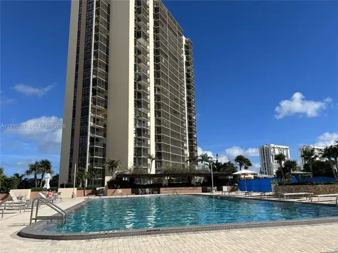 20335 W Country Club Drive Aventura FL 33180