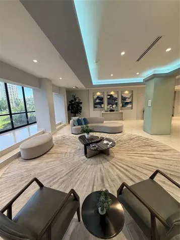 20335 W Country Club Drive Aventura FL 33180