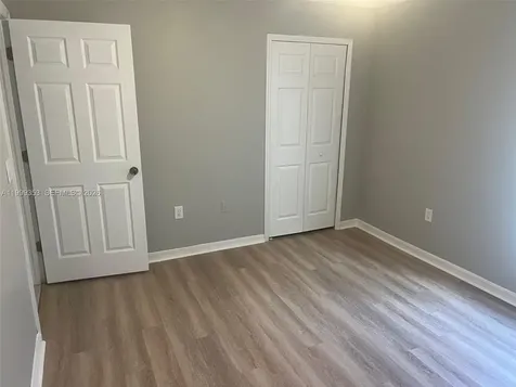 4015 6th Street SW Lehigh Acres FL 33976