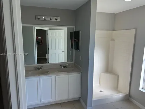 4015 6th Street SW Lehigh Acres FL 33976