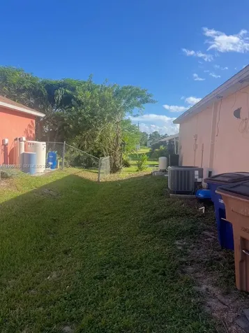 4015 6th Street SW Lehigh Acres FL 33976