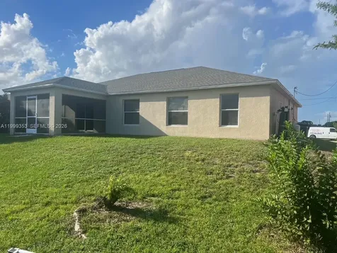 4015 6th Street SW Lehigh Acres FL 33976
