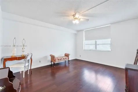 4851 NW 26th Court Lauderdale Lakes FL 33313