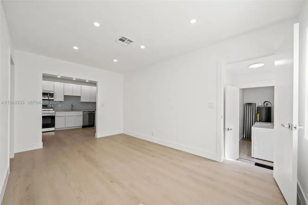 3061 NW 2nd Street Fort Lauderdale FL 33311