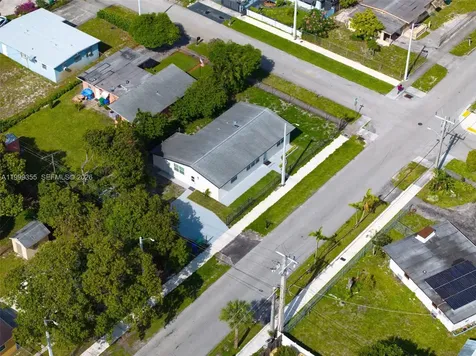 3061 NW 2nd Street Fort Lauderdale FL 33311