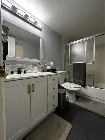 4025 N Nob Hill Road Sunrise FL 33351