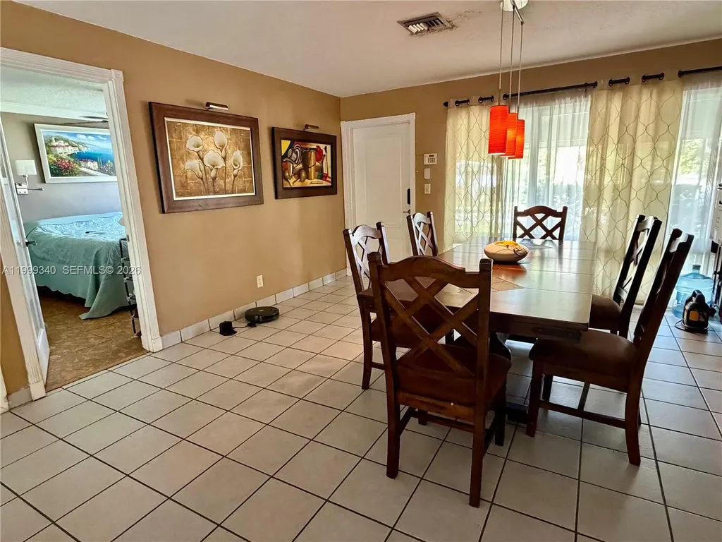 1581 SW 27th Terrace Fort Lauderdale FL 33312