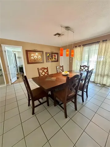 1581 SW 27th Terrace Fort Lauderdale FL 33312