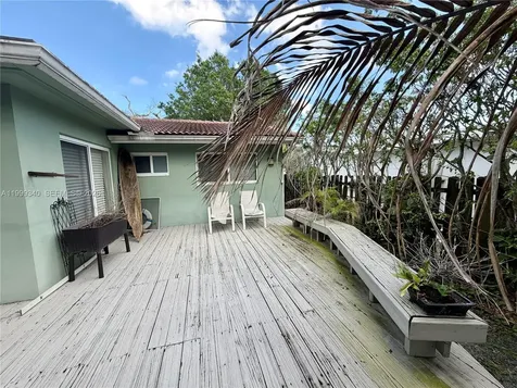 1581 SW 27th Terrace Fort Lauderdale FL 33312