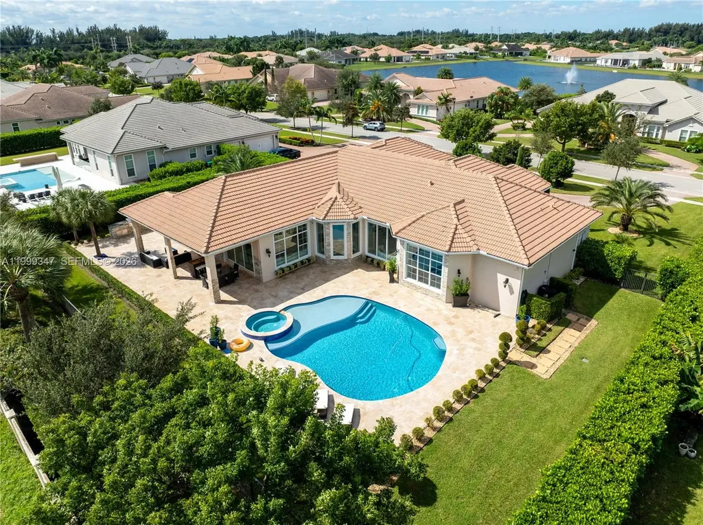 4950 E Sterling Ranch Circle Davie FL 33314
