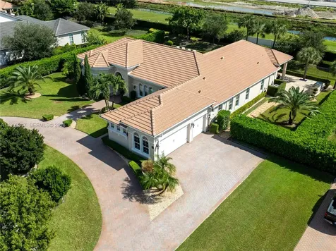 4950 E Sterling Ranch Circle Davie FL 33314