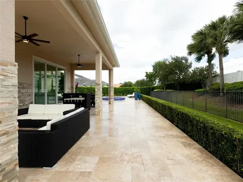 4950 E Sterling Ranch Circle Davie FL 33314
