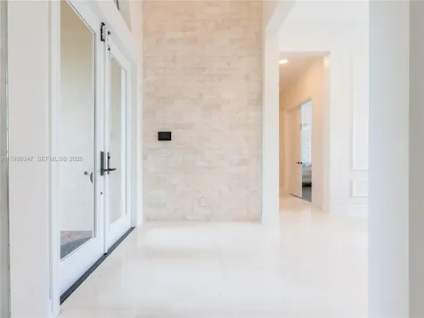 4950 E Sterling Ranch Circle Davie FL 33314