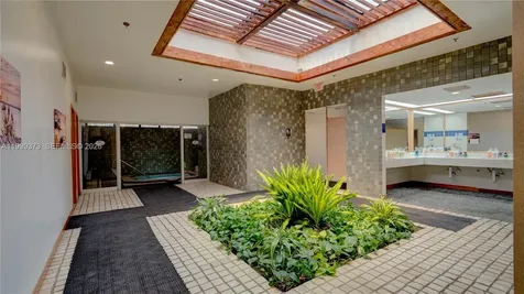 4000 Towerside Terrace Miami FL 33138