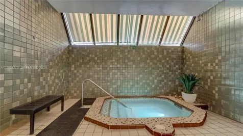 4000 Towerside Terrace Miami FL 33138