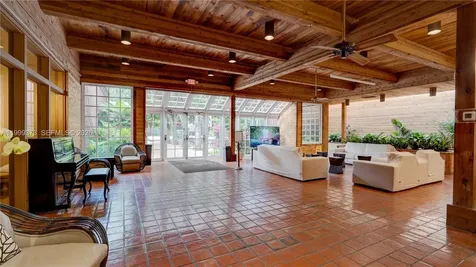 4000 Towerside Terrace Miami FL 33138