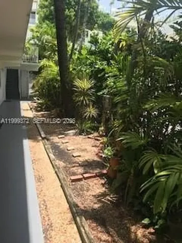 323 Washington Avenue Miami Beach FL 33139