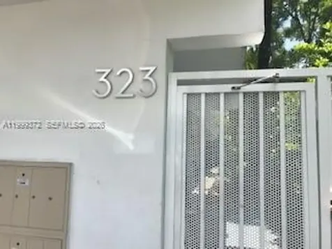 323 Washington Avenue Miami Beach FL 33139