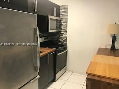 323 Washington Avenue Miami Beach FL 33139