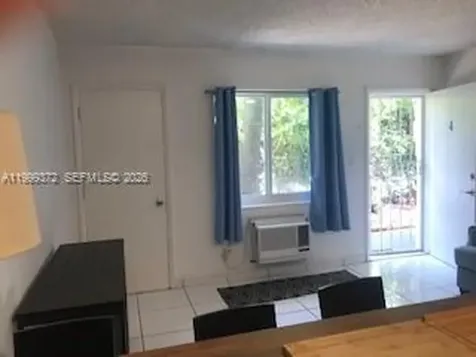 323 Washington Avenue Miami Beach FL 33139