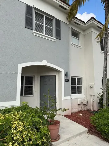 2953 SE 15th Terrace Homestead FL 33035