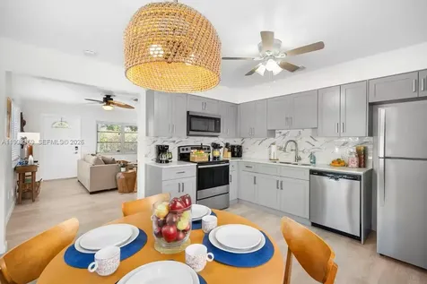 108 SE 4th Terrace Dania Beach FL 33004