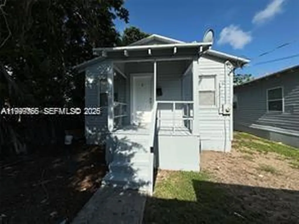 820 21st Street West Palm Beach FL 33407