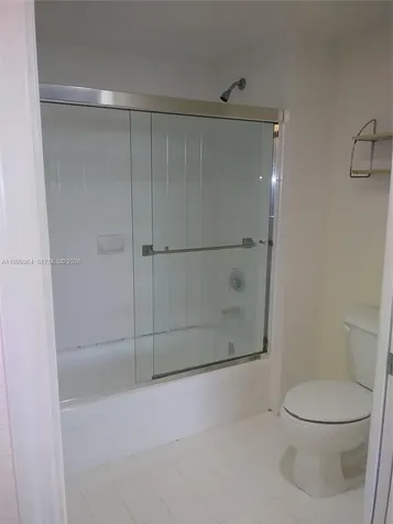 816 NW 11th Street Miami FL 33136